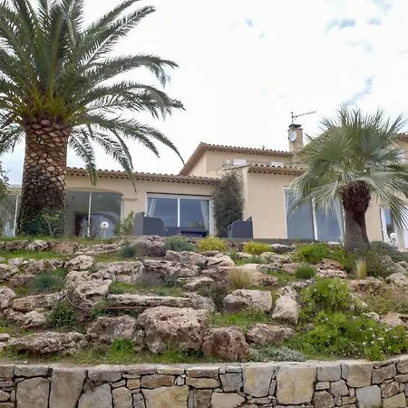 Saint-aygulf Sleeps 6 Pool Air Con Wifi Holiday home
