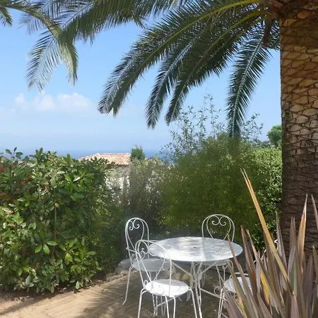 Saint-aygulf Sleeps 6 Pool Air Con Wifi Holiday home *